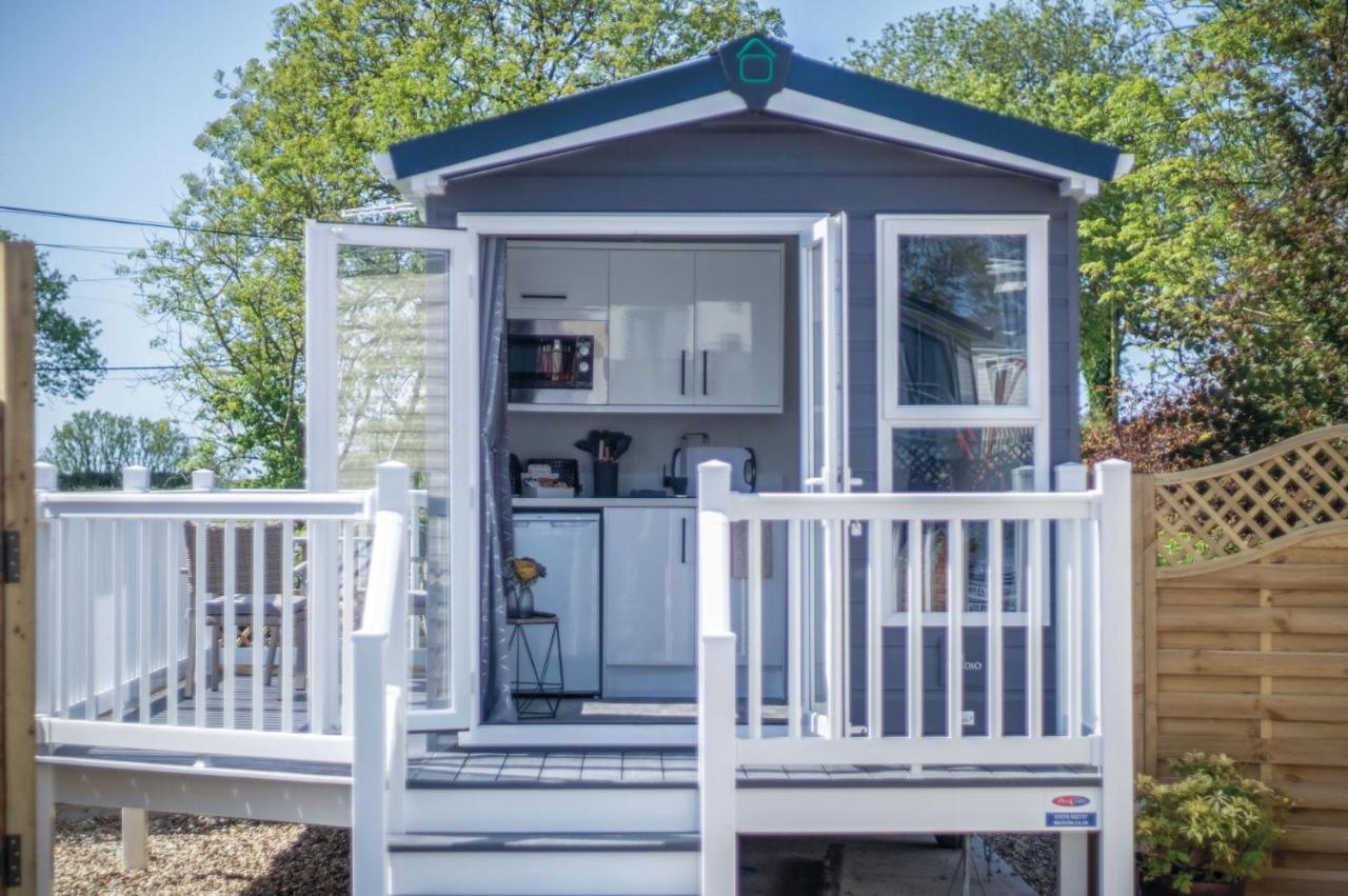 The Studio - 1 Bedroom Cabin - Amroth Extérieur photo